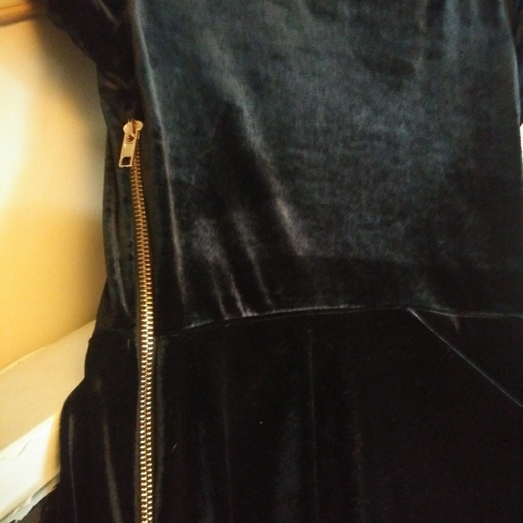 Little Black Dress - Picture 2 of 2